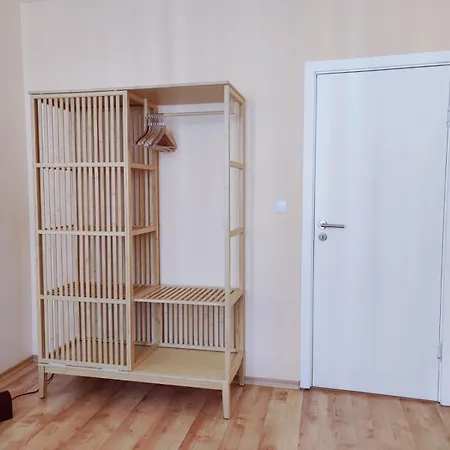 アパート Apartment-10 Min From Airport